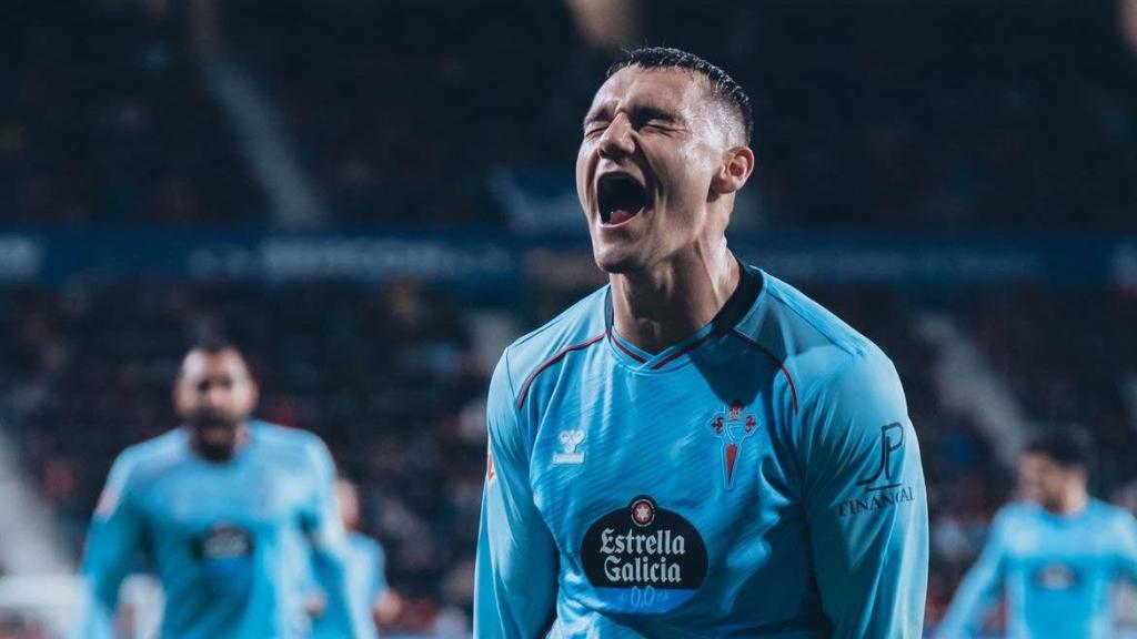 Ferrán Jutglá llora tras anotar dos tantos en Navarra.