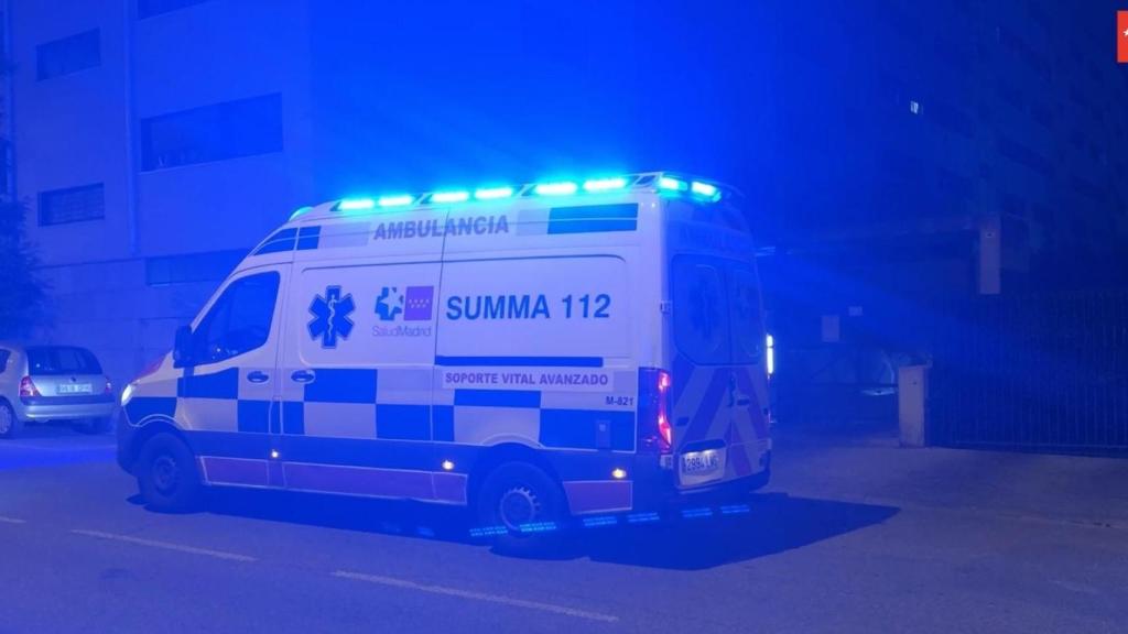 Imagen de archivo de una ambulancia de la Comunidad de Madrid.