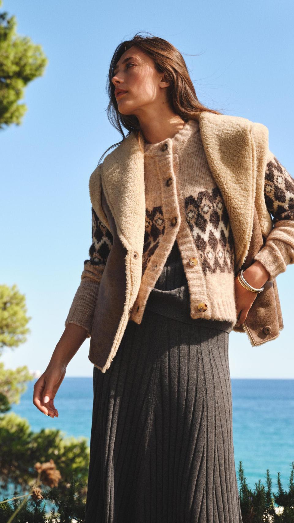 Chaleco reversible de borrego de la nueva colección