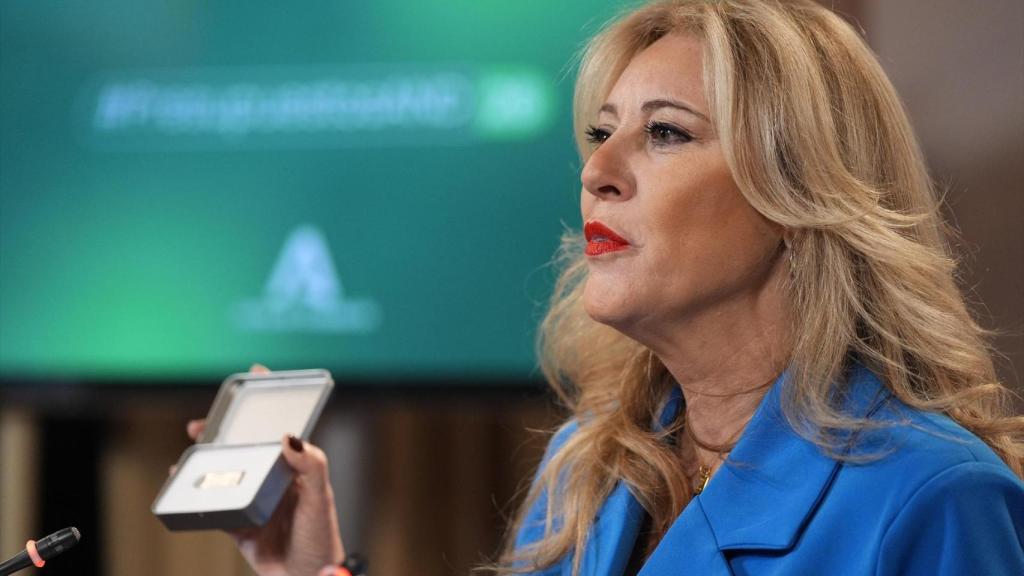 Carolina España, este martes en el Palacio de San Telmo presentando los Presupuestos de Andalucía para 2026.