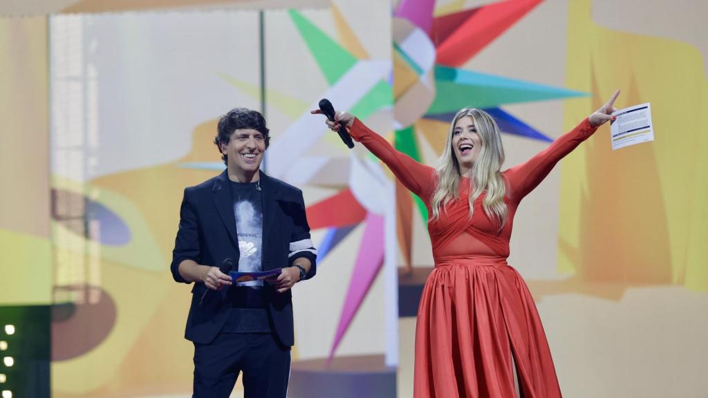 Dani Moreno y Cristina Boscá en Los 40 Music Awards. SER