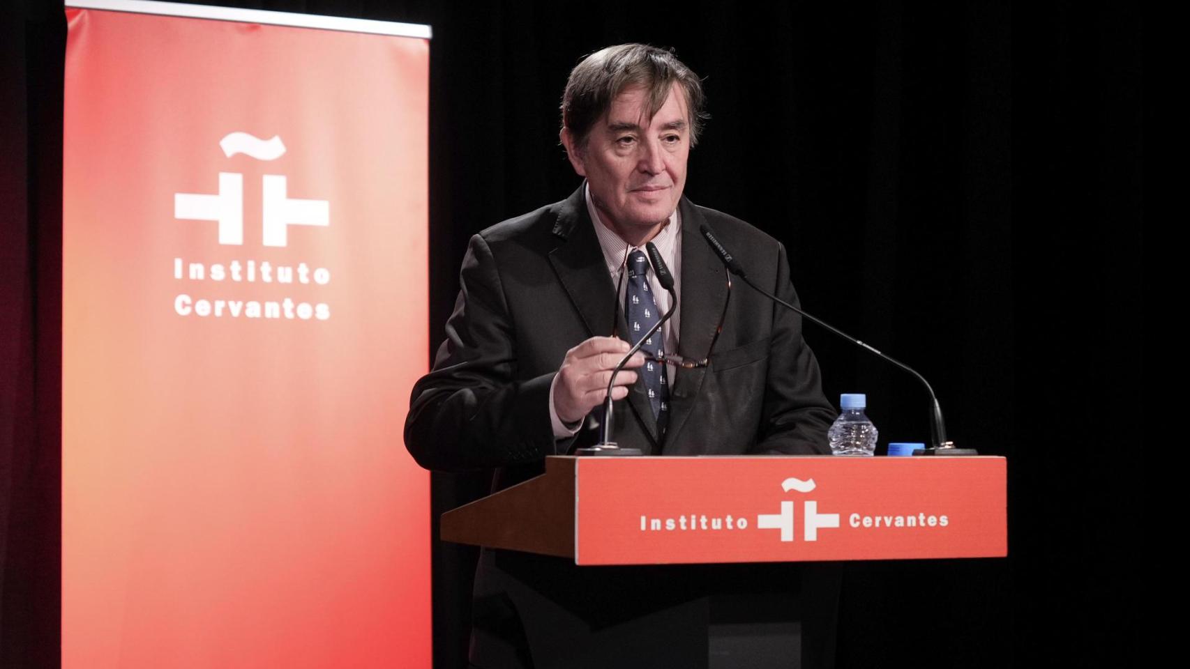 El director del Instituto Cervantes Luis García Montero durante la presentación del anuario 'El español en el mundo 2025'. Foto: Borja Sánchez-Trillo