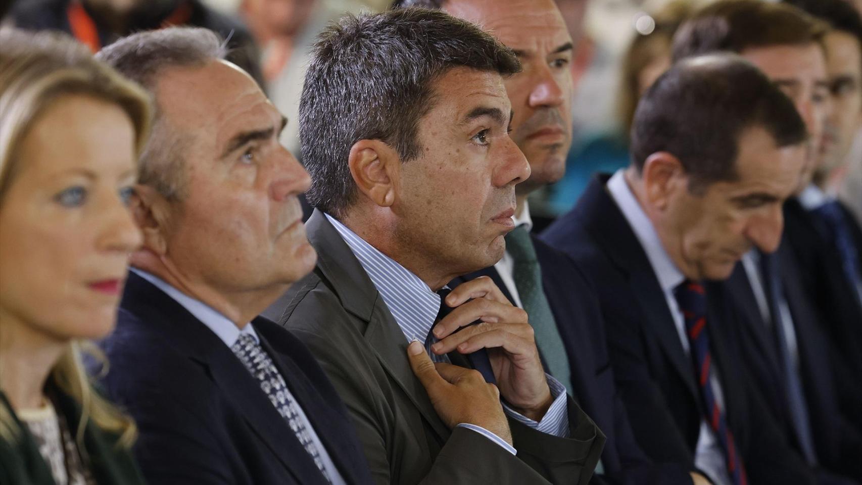 El presidente de la Generalitat, Carlos Mazón, este martes en el Palau. Rober Solsona / EP