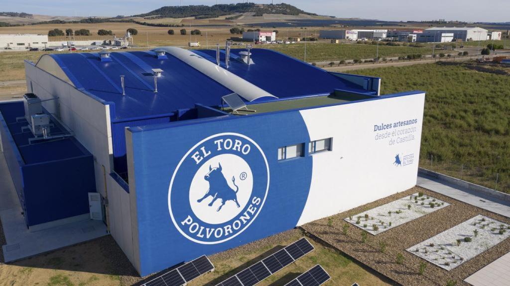 La gran fábrica de Dulces Galicia en Tordesillas