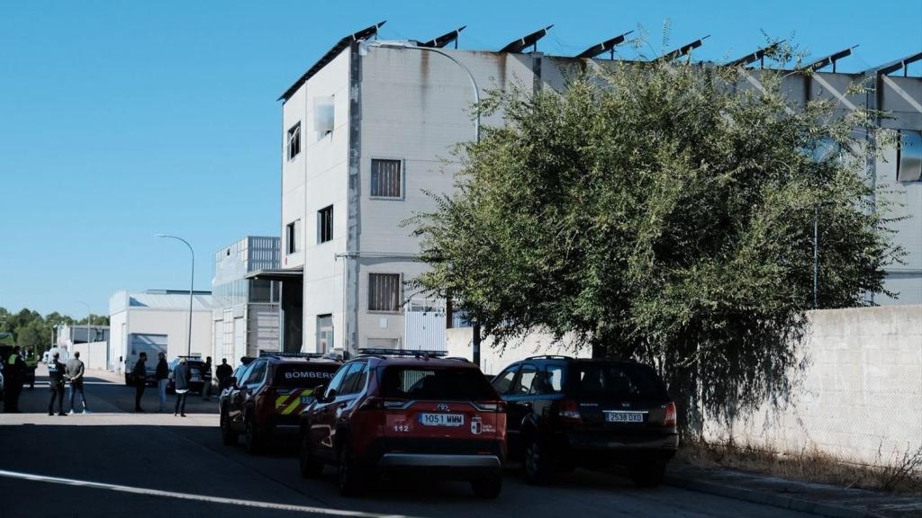 Vista de la nave en la que se ha producido la deflagración.