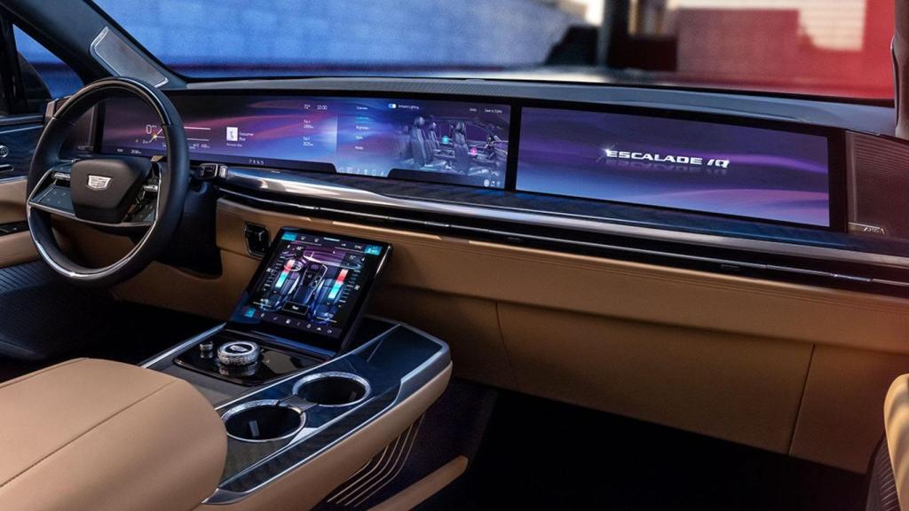 Interior del Cadillac Escalade IQ 2026