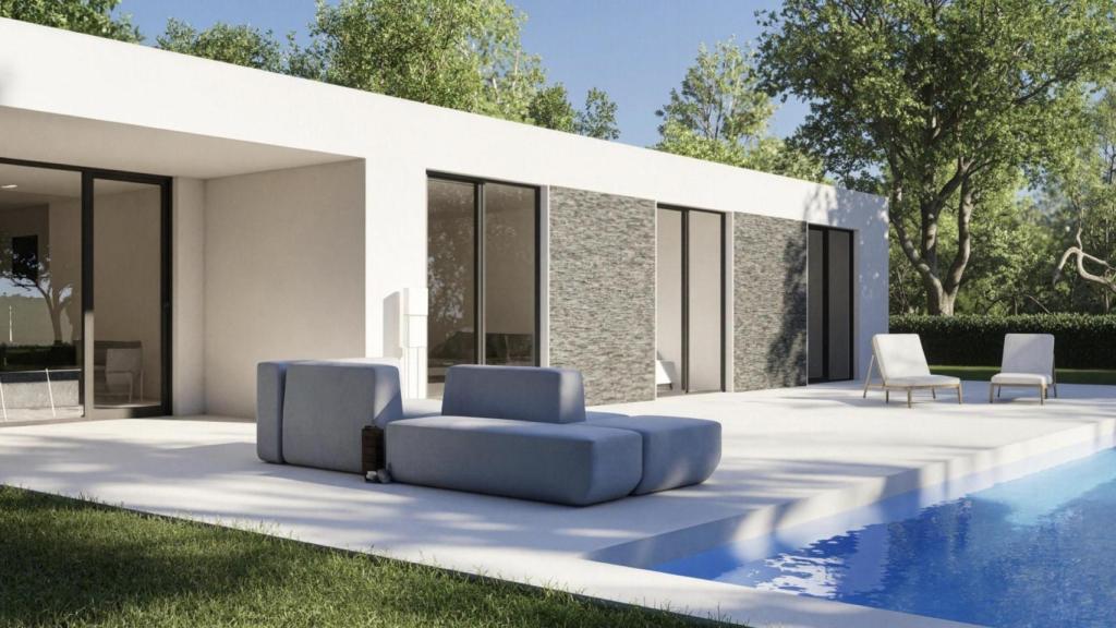 Carlos Luxury Realty.