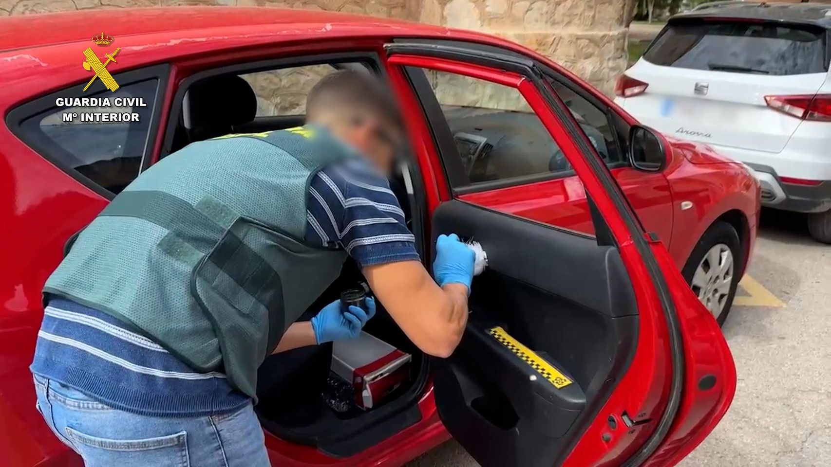 Detenido en Novelda un hombre por cinco robos en vehículos durante la ...