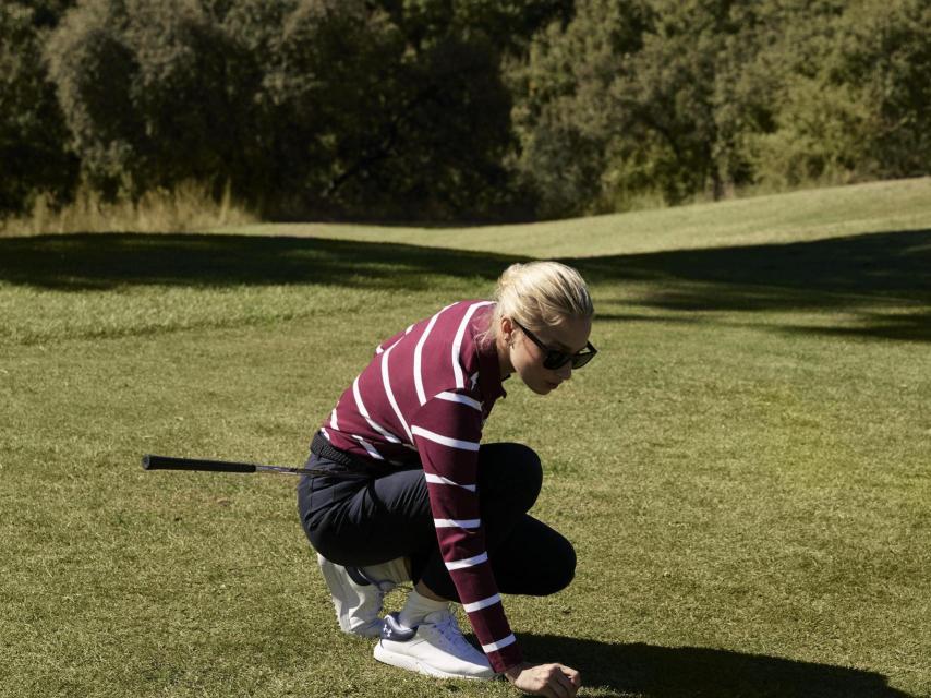 Polo de manga larga.