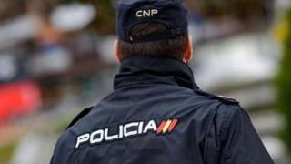 Un agente de la Policía Nacional.