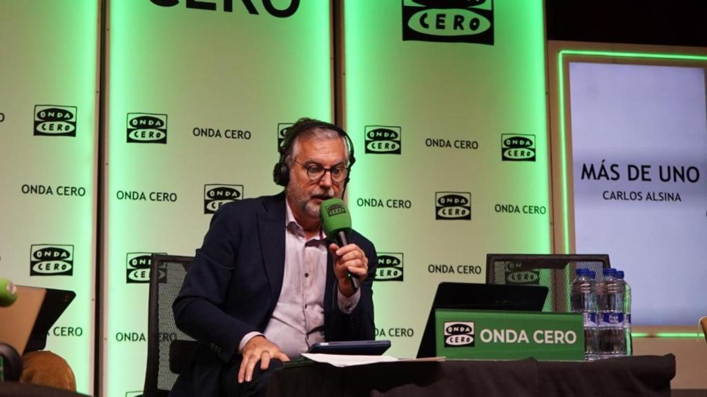 Alsina desde el Auditorio Banda Primitiva. EE