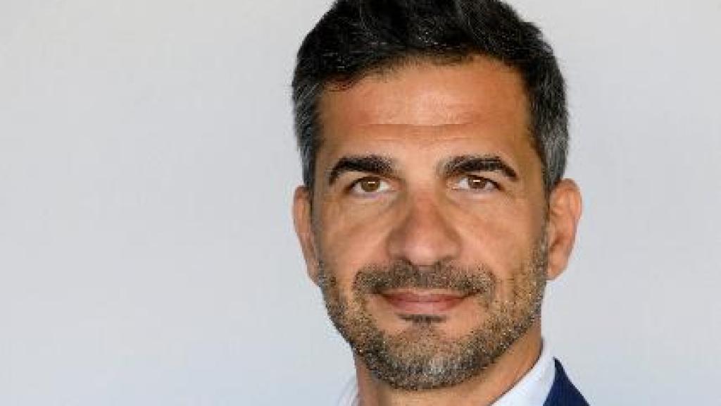 Ricardo Damas sucede a Leticia Beleta como director general y vicepresidente de Alexion en España y Portugal