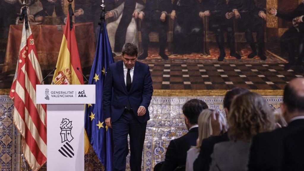 El presidente de la Generalitat, Carlos Mazón, tras su declaración institucional de este miércoles. Rober Solsona / EP