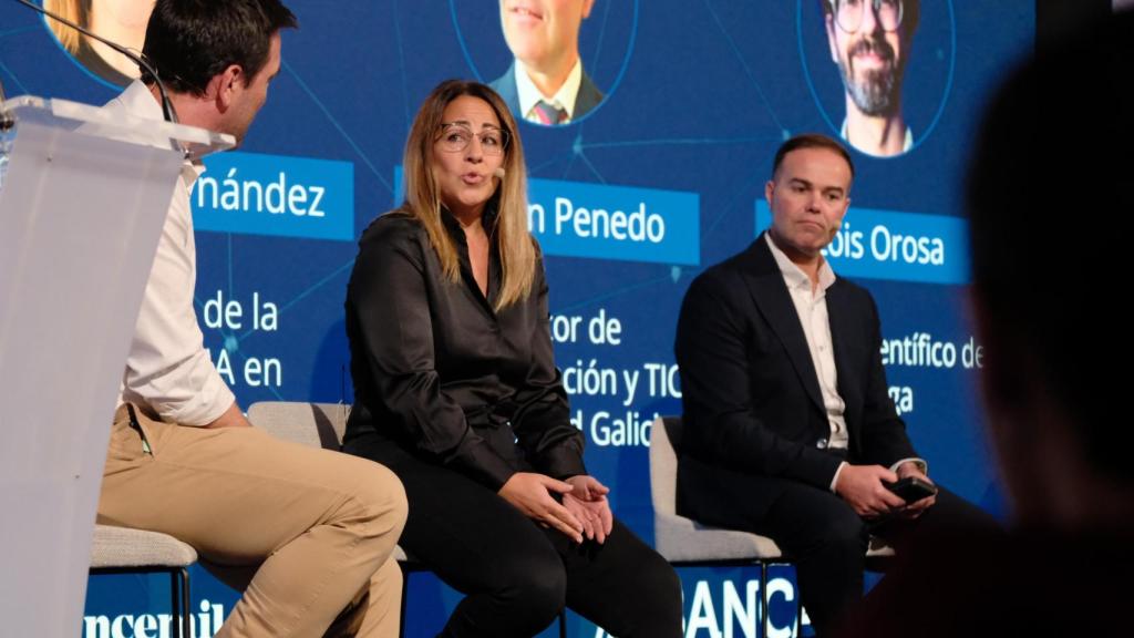 Mercedes Fernández, responsable de la estrategia de IA en Hijos de Rivera en el Encuentro Tecnológico Quincemil NTT Data.