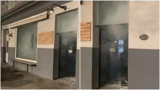 Noche de robos en A Coruña: revientan la puerta acristalada de un local con una alcantarilla