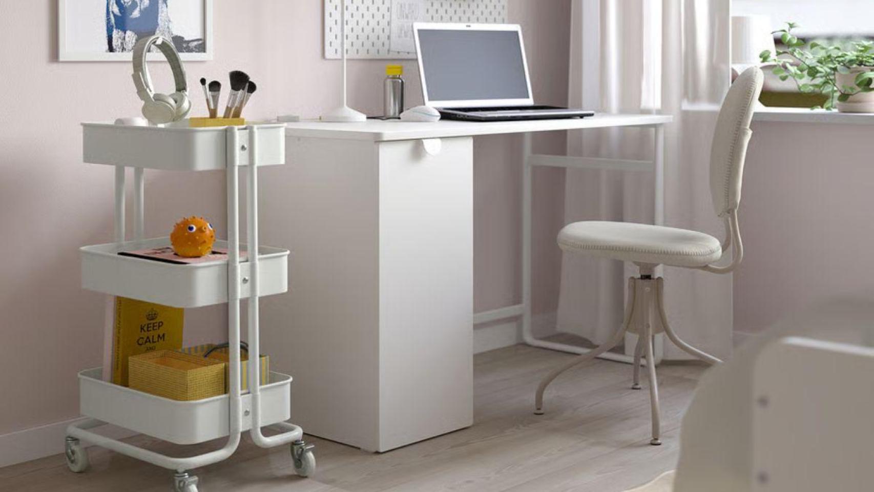 IKEA tiene el carrito multifunción que puedes usar en la cocina, el baño o la oficina (está baratísimo)