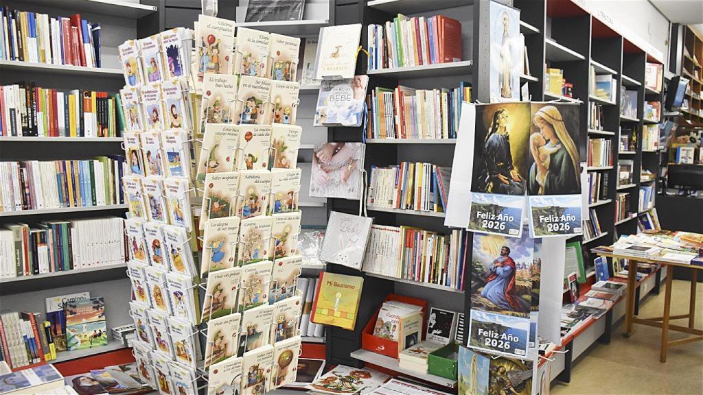 Imagen del interior de la Librería Las Paulinas