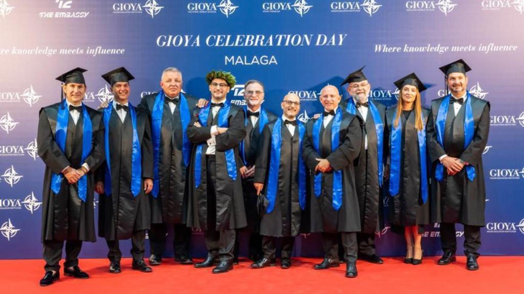 Varios de los participantes en esta ceremonia.