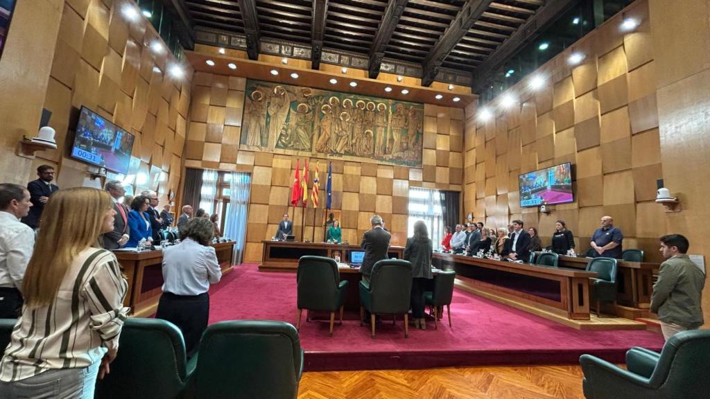 Minuto de silencio a las víctimas del conflicto armado en Palestina.