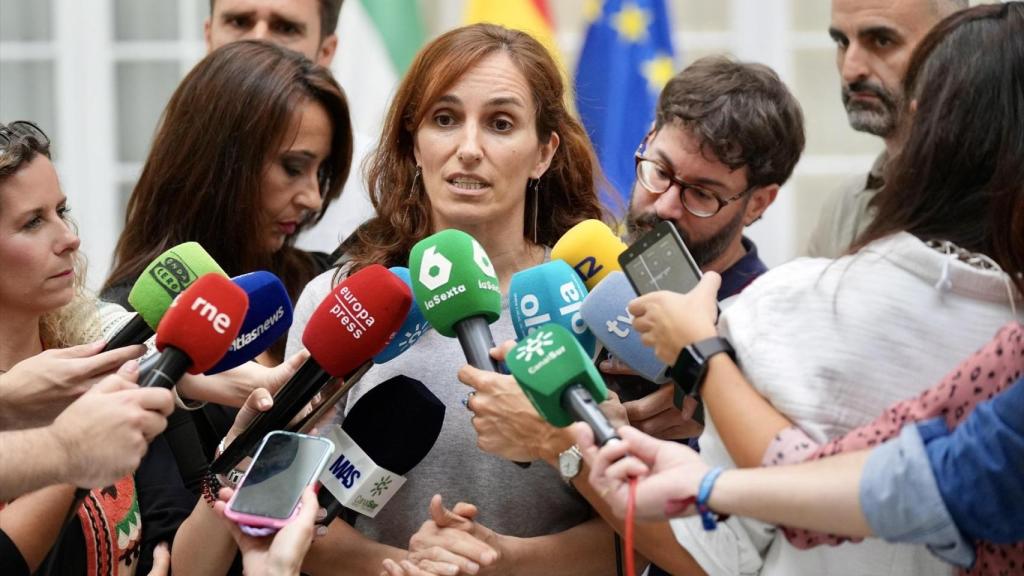 La ministra de Salud, Mónica García, este jueves en Sevilla.