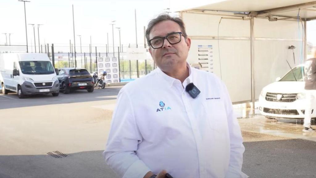 Juanma, CEO de Golden Wash SL en el vídeo de  Adrian G.Martin.