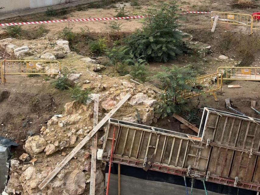 Restos de la iglesia del desaparecido convento benedictino del Cerro de San Vicente en Salamanca