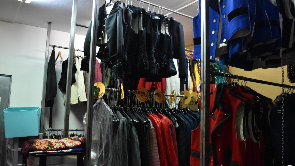 Parte del vestuario de Cantigas e Agarimos