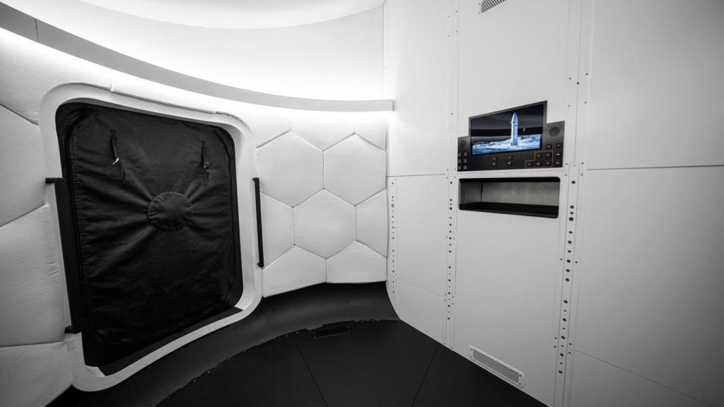 Interior de la cabina HLS.