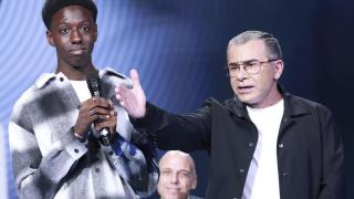 Jorge Javier comunica a Mamadou que es el primer concursante oficial de 'GH 20'.