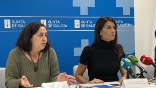 La conselleira de vivienda, María Martínez Allegue, junto a la delegada territorial, Belén Do Campo.