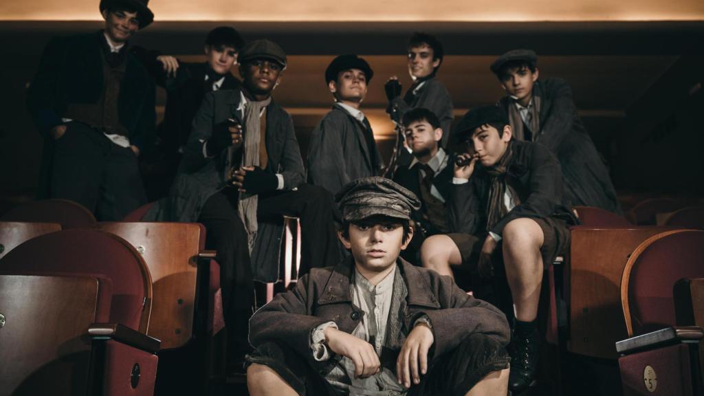 El elenco del musical 'Oliver Twist'. Foto: Nieves Díaz