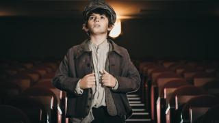 El actor Dani Escrig como Oliver Twist. Foto: Nieves Díaz