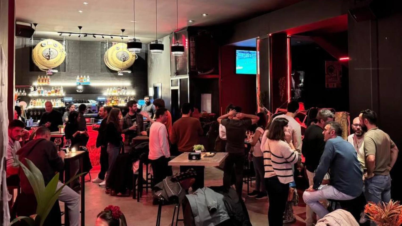 Spanglish Afterwork este jueves en La Cueva, en A Coruña.