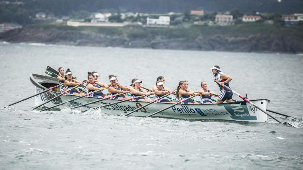 El Club de Regatas Perillo.