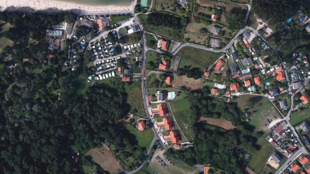 Vista aérea de la subida de Gandarío, en Bergondo.