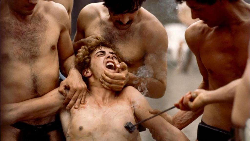 Un momento de 'Saló o los 120 días de Sodoma', de Pier Paolo Pasolini (1975)