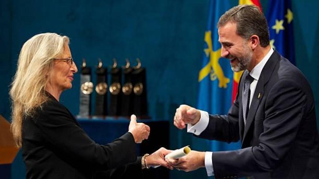 La fotógrafa Annie Leibovitz recibió el Premio Príncipe de Asturias de Comunicación y Humanidades en 2013.