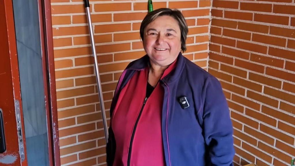 María José, limpiadora.