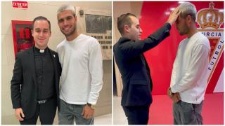 Carlos Alcaraz, bendecido por el cura más joven de España