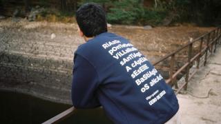 Imagen de la sudadera de Iñigo Quintero.