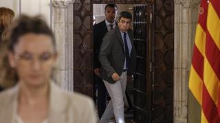 Carlos Mazón, junto a Vicente Mompó en el Palau de la Generalitat. Rober Solsona / EP