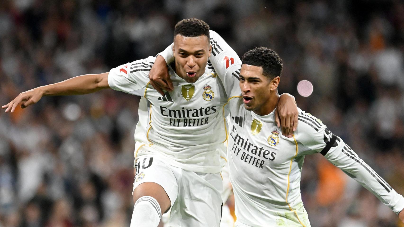 Mbappé y Bellingham celebrando un gol con el Real Madrid