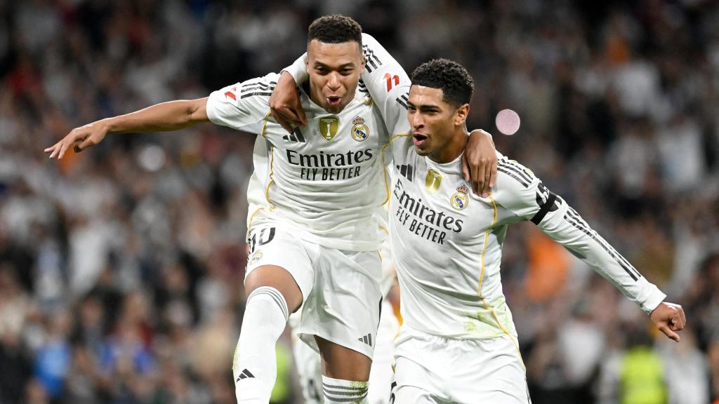 Mbappé y Bellingham celebrando un gol con el Real Madrid