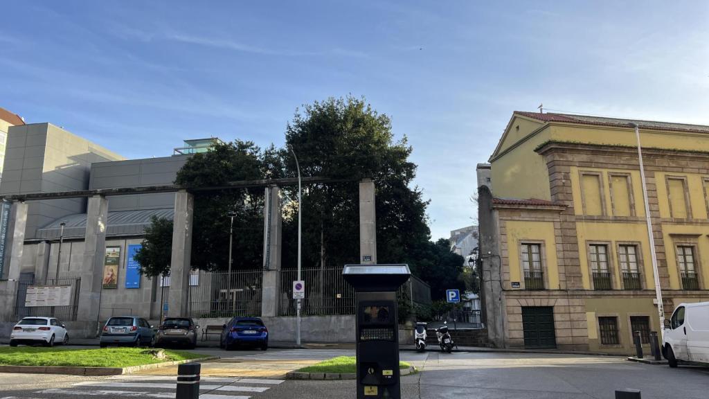 Imagen de una calle de A Coruña esta mañana.