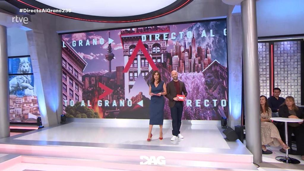 Marta Flich y Gonzalo Miró en el plató de 'Directo al grano'.