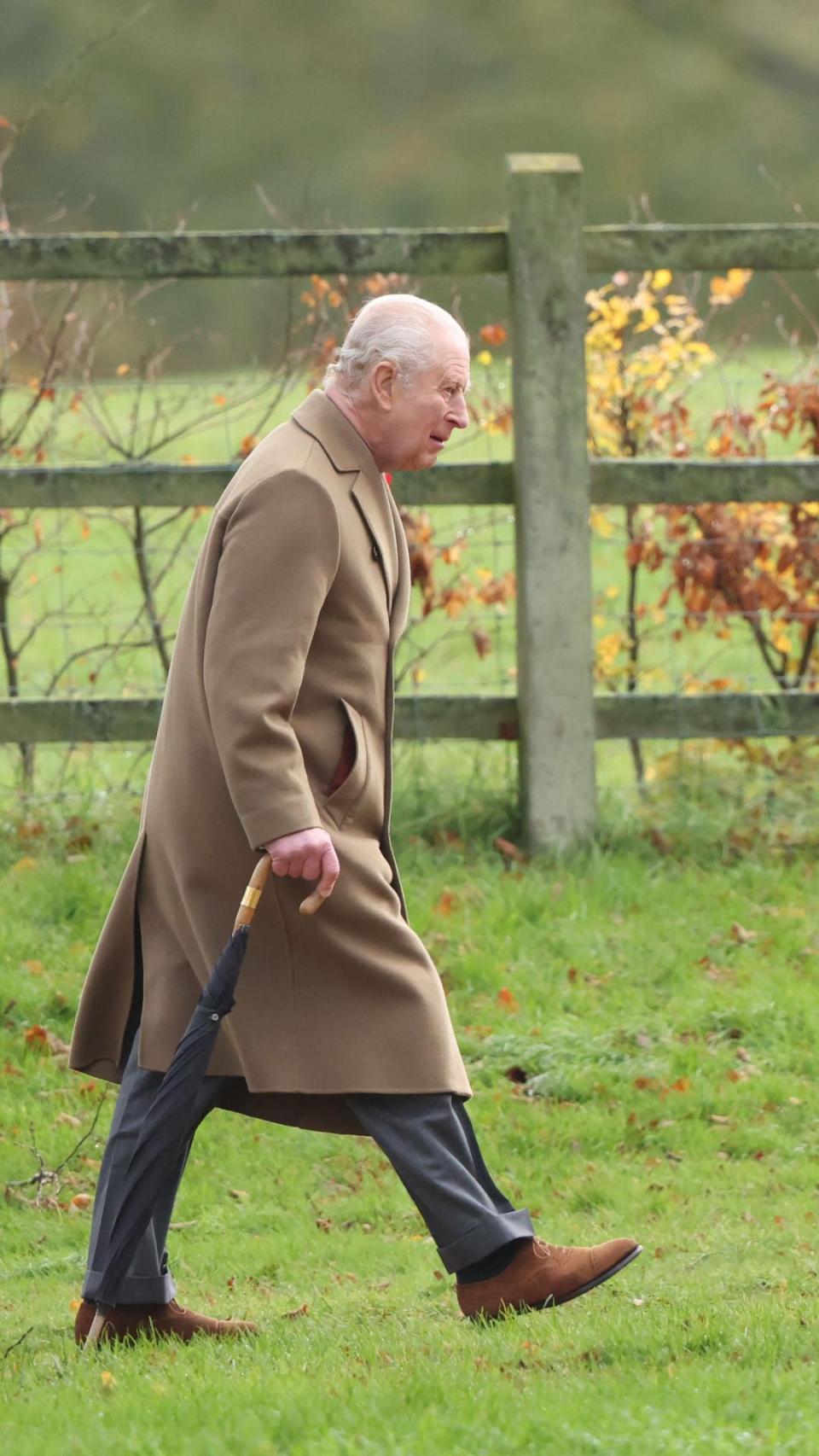 El rey Carlos III ha asistido a un servicio religioso dominical en la iglesia de Santa María Magdalena, en Sandringham.