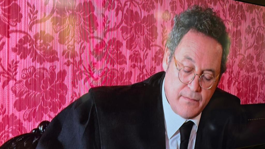 García Ortiz, sentado en estrados, al inicio del juicio en su contra.