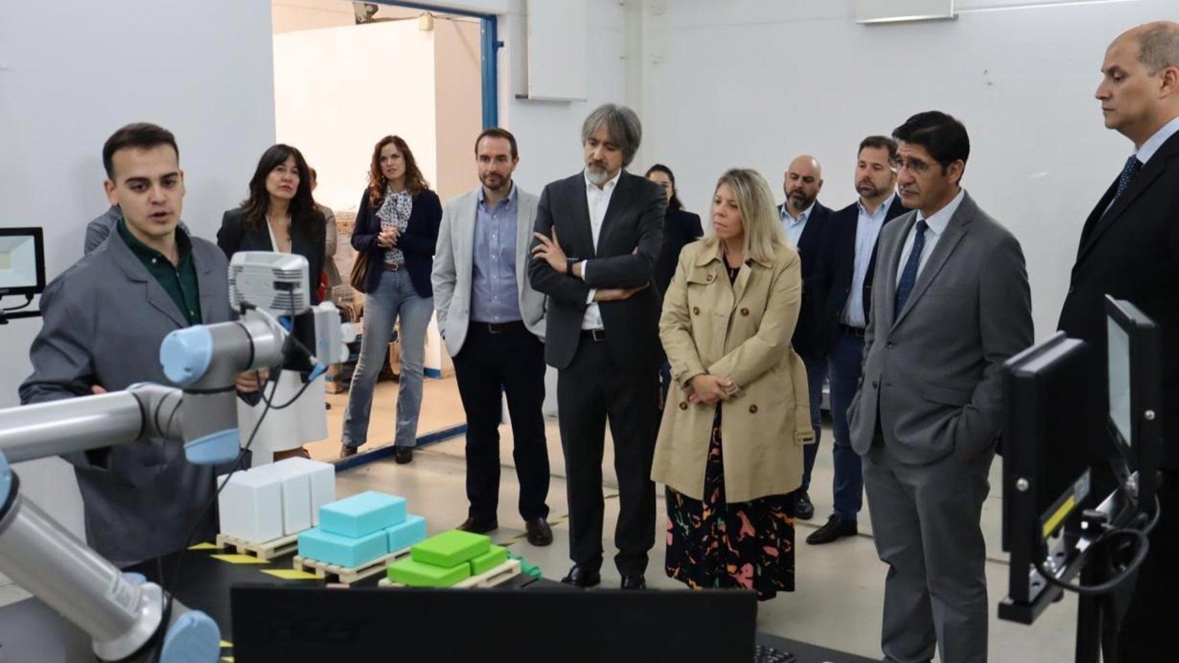 El vicepresidente segundo, José Manuel Caballero, en el ITECAM para presentar el proyecto de nueva sede..