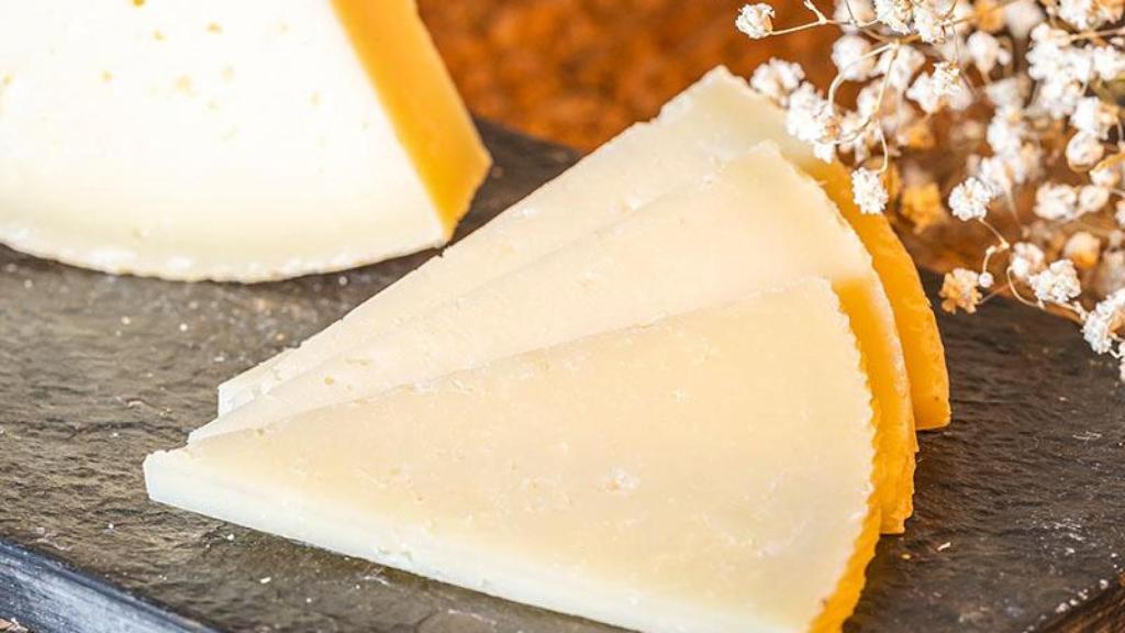 'El Queso Mercedes' de Don Apolonio.