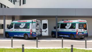 Imagen de archivo de una ambulancia del Sescam.